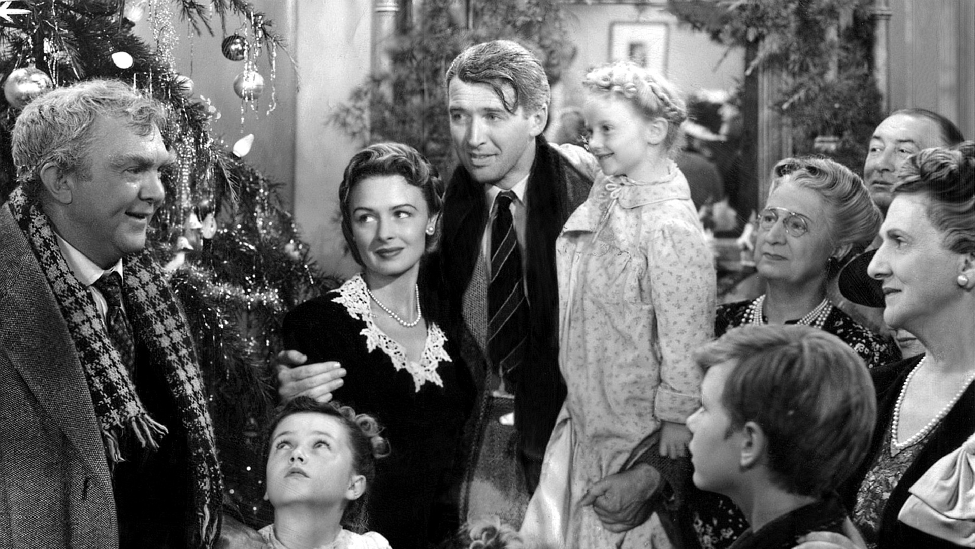 A Guide to the Best 8 Christmas Films to Fuel Your Holly Jolly Spirit