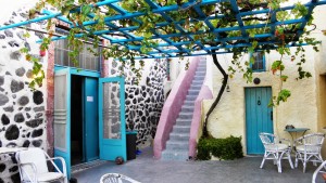 Caveland Hostel in Santorinii