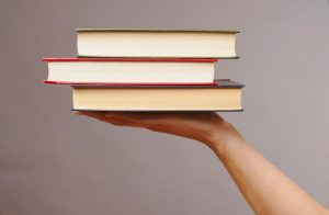 A Student's Guide to Affordable Textbooks