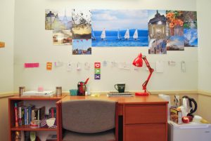 How to Create the Perfect College Workspace