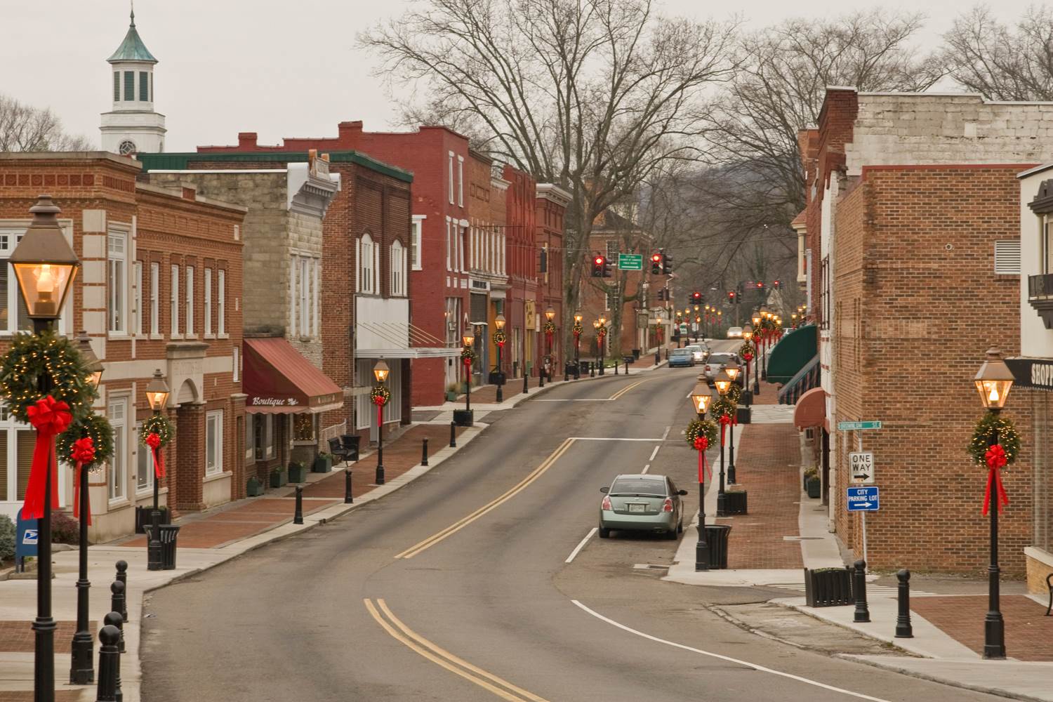 This street. Американский город Хоукинс. Hawkins город в Америке. Исттаун США Пенсильвания. Исттаун США город.