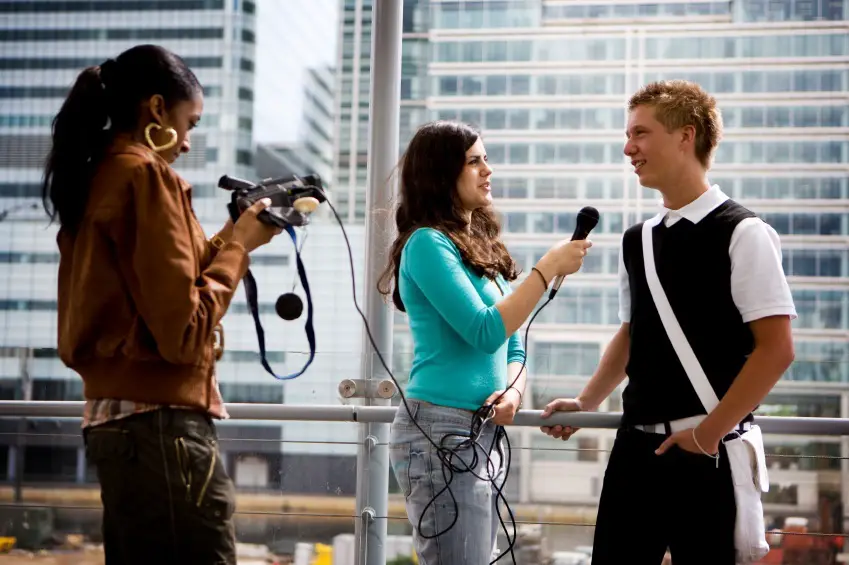 6 Life Lessons You Learn as a Journalism Major