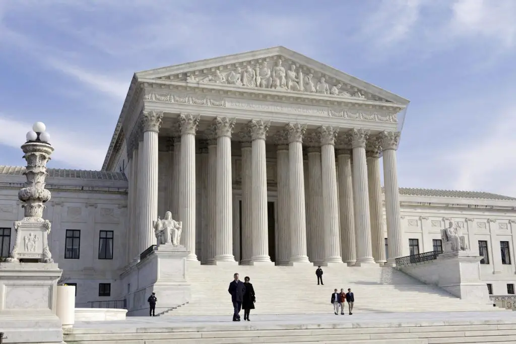 4-of-the-most-influential-supreme-court-cases-being-decided-in-2018