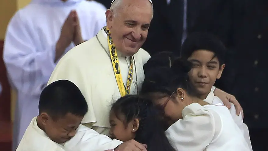 Pope Francis with kids