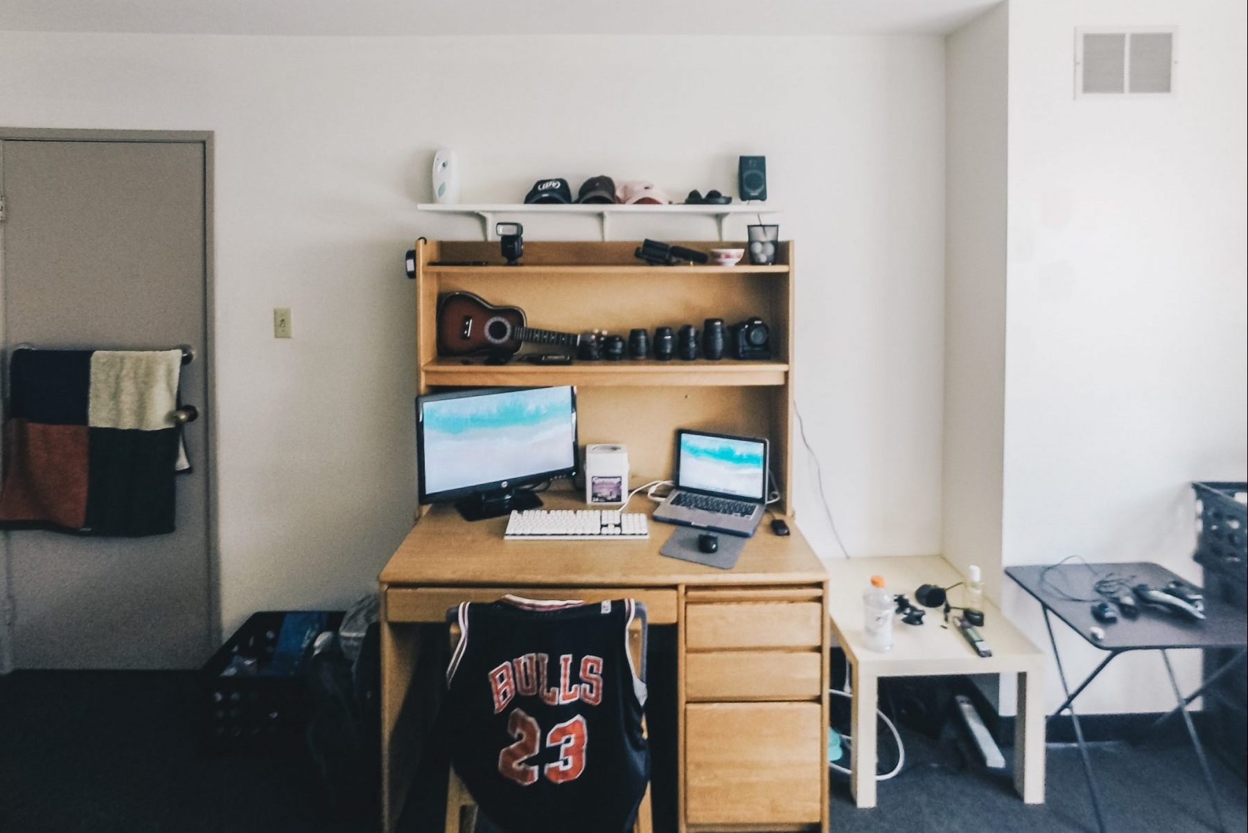 dorm room in article about securing your possessions and renters insurance