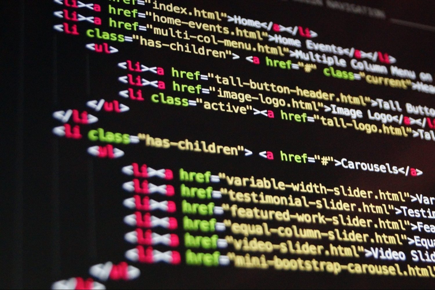 HTML code in an article about attracting students to your webpage