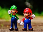 An image of Mario and Luigi figurines for an article on their RPG videogames.