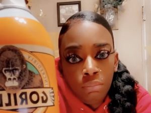 Screenshot of Gorilla Glue girl's video where she explains her situation