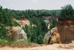 In article about the Southern states, a photo of Providence Canyon