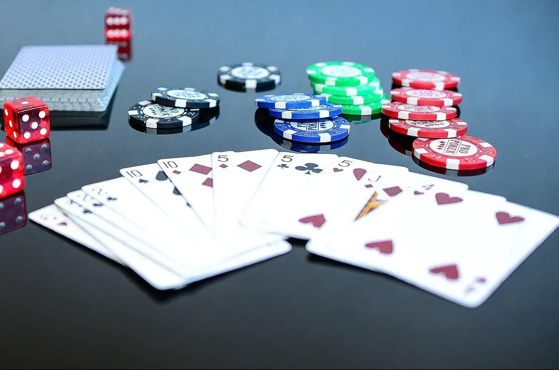 in article about winbet casino, playing cards
