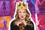 An illustration of Sarah J Maas with her covers in the background