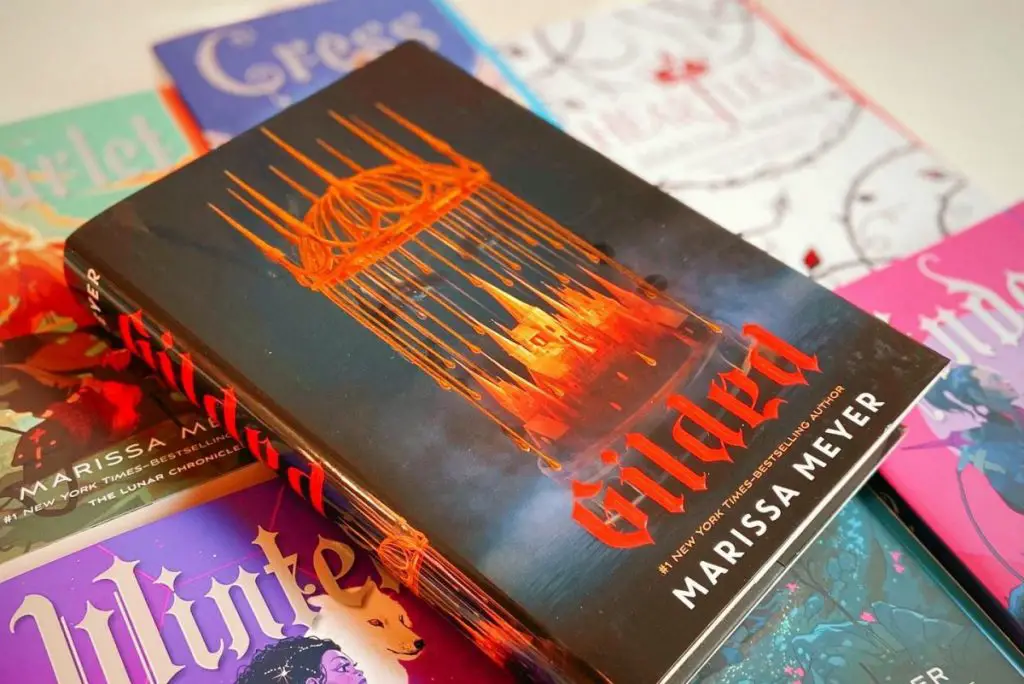 photo of gilded by marissa meyer