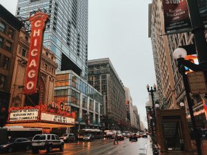 A street scene in Chicago, IL.