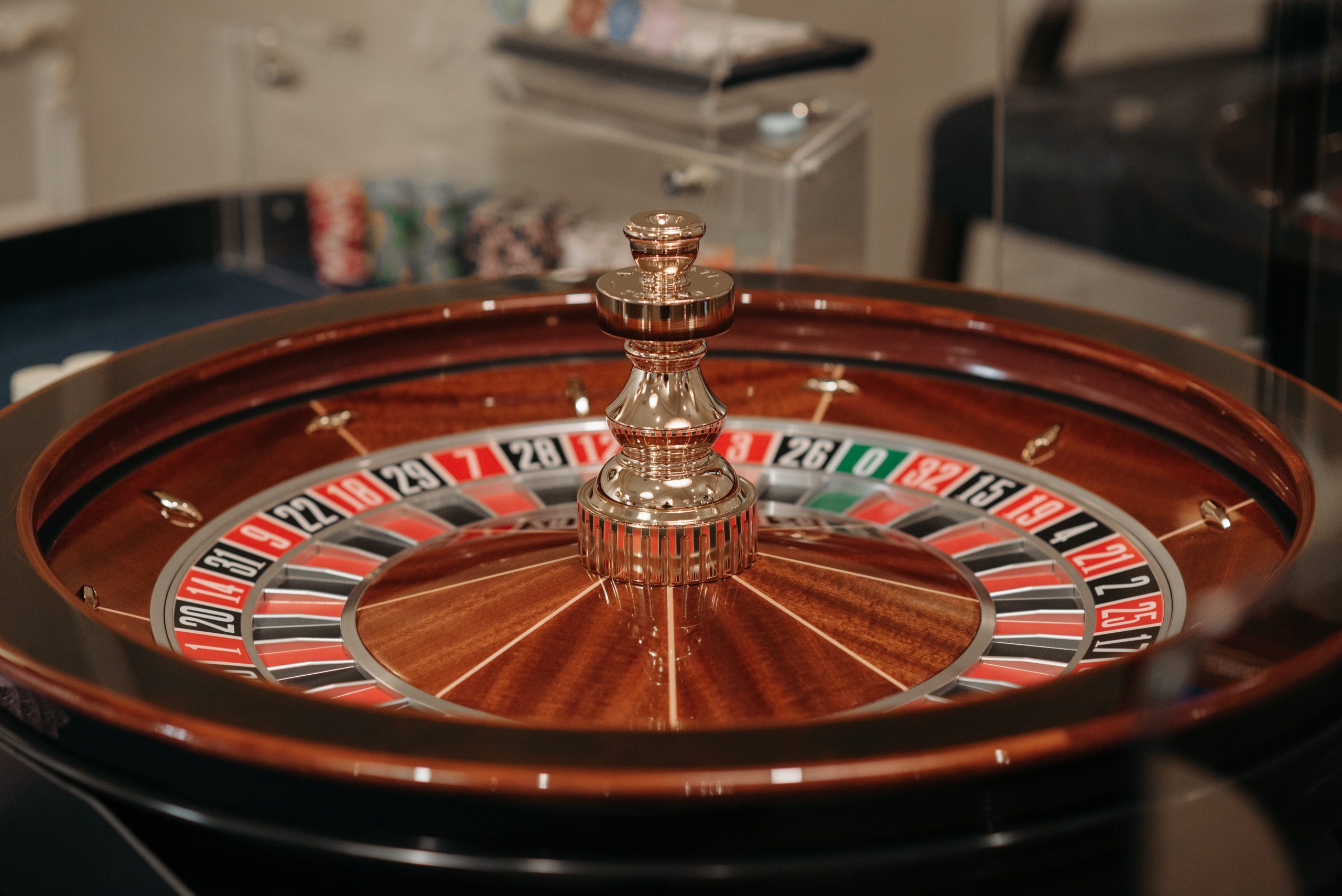 In an article about social casinos, a roulette wheel.